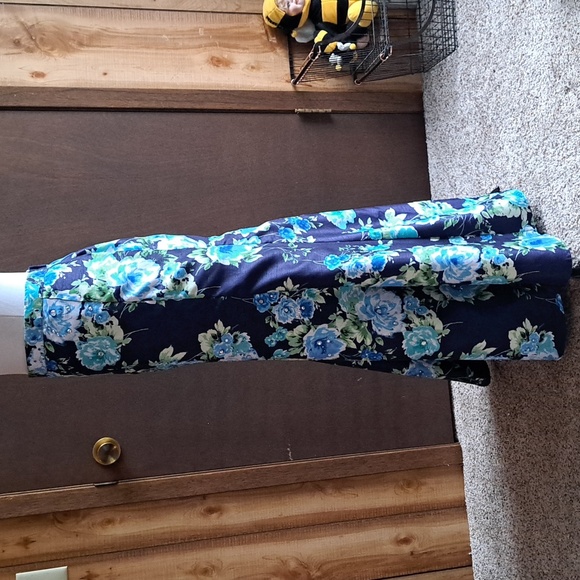 Sequin Hearts size 7 blues/white/green mermaid skirt - Picture 2 of 5